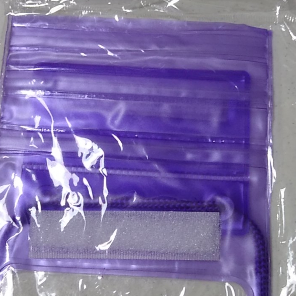 Waterproof Cell Phone Case - Picture 3 of 3